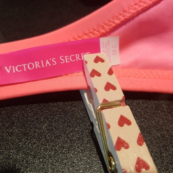 Victoria's Secret bright pink strapless bandeau swimsuit size 32C - Picture 3 of 3